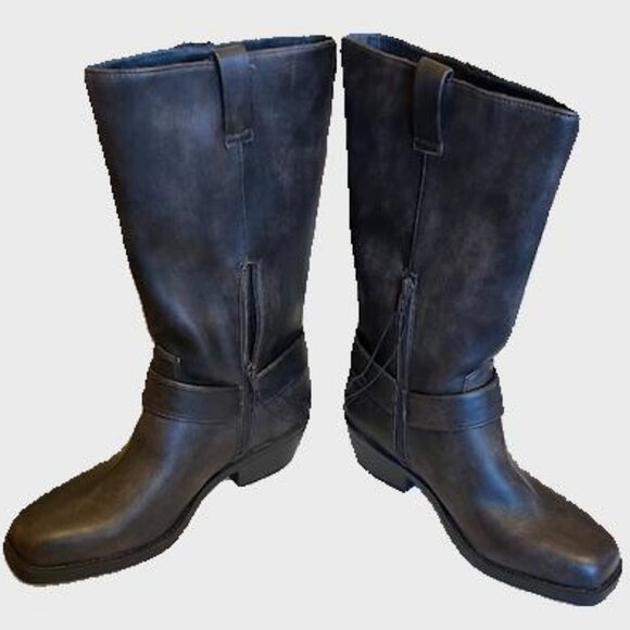 Faux Leather Moto Harness Boot NWOT still attached never worn - Picture 4 of 9